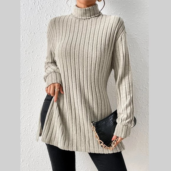 Chic Turtle Neck Full Sleeves Top – the epitome of comfort and style! - Picture 5 of 5